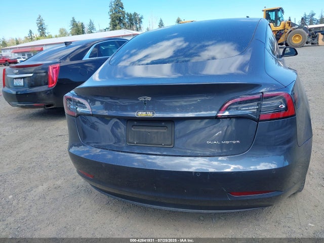 5YJ3E1EB9NF272036 Tesla MODEL 3