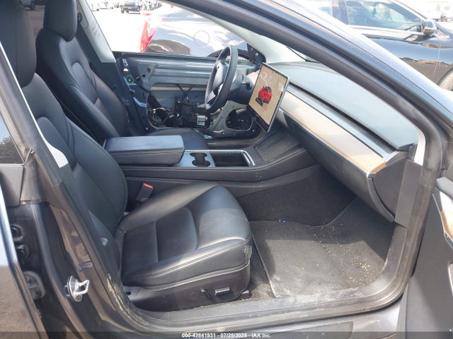 5YJ3E1EB9NF272036 Tesla MODEL 3