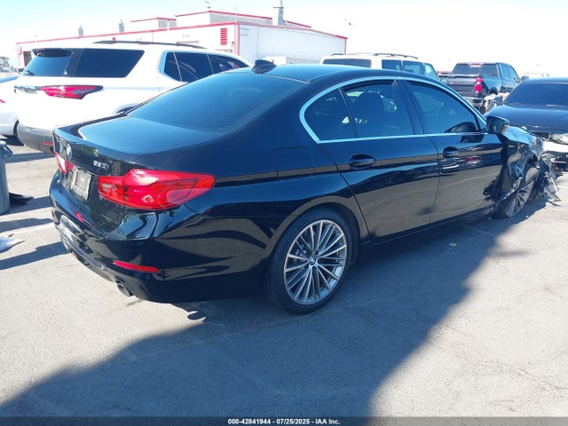 WBAJR3C03LWW76139 BMW 530I