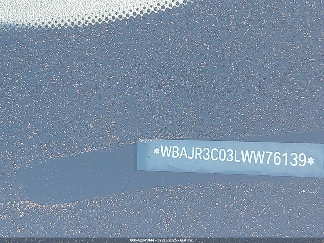 WBAJR3C03LWW76139 BMW 530I