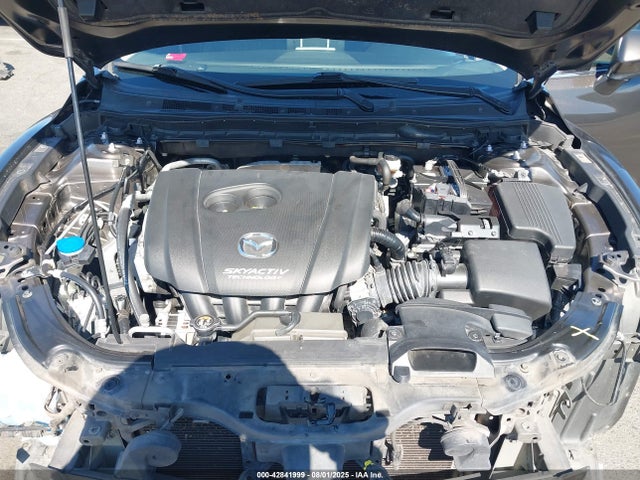 JM1GJ1U50G1437556 Mazda py