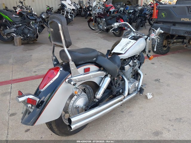 2004 HONDA VT750 JH2RC50324K010438 Photo 3