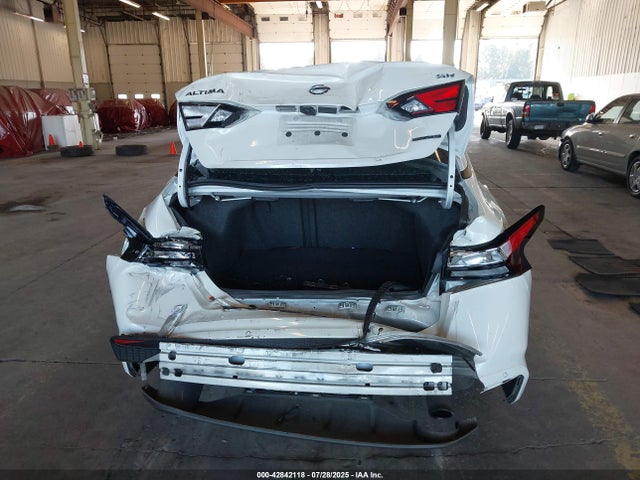 Nissan 2021 2021 1N4AL4CVXMN392011 Image 17