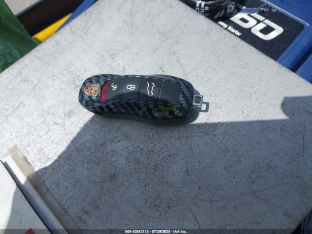 2018 PORSCHE MACAN WP1AA2A51JLB25403 Photo 10