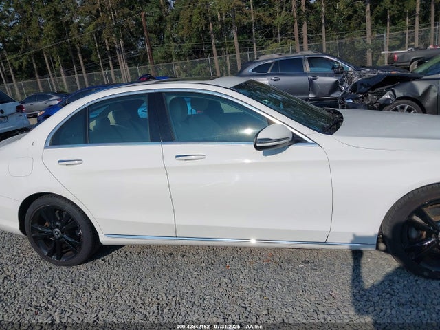 Продаж на аукціоні авто 2018 Mercedes-benz C 300, vin: 55SWF4JB4JU280071, номер лоту: 42842162