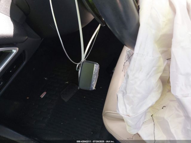 2018 JAGUAR XE SAJAD4FX6JCP23177 Photo 10