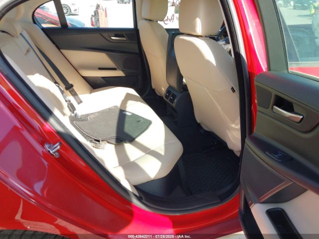 2018 JAGUAR XE SAJAD4FX6JCP23177 Photo 7