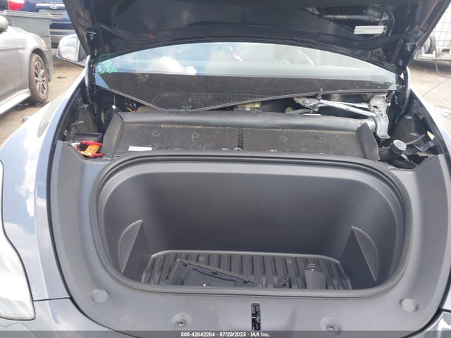 2024 TESLA MODEL Y 7SAYGDEE2RA306674 Photo 9