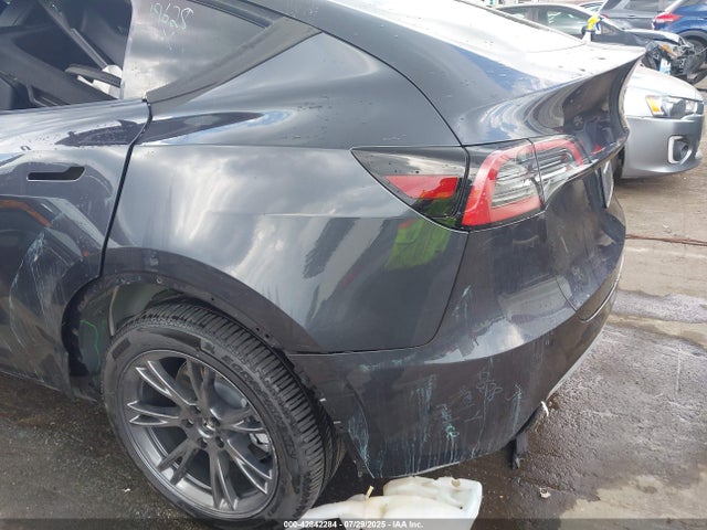 Tesla 2024 2024 7SAYGDEE2RA306674 Image 20