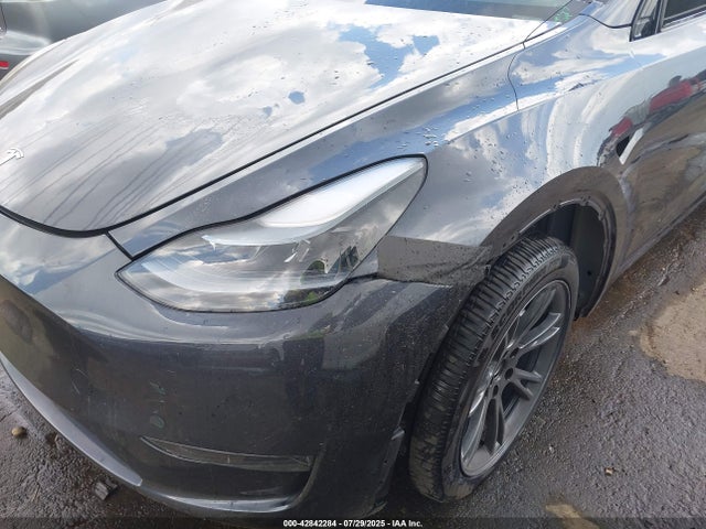2024 TESLA MODEL Y 7SAYGDEE2RA306674 Photo 5