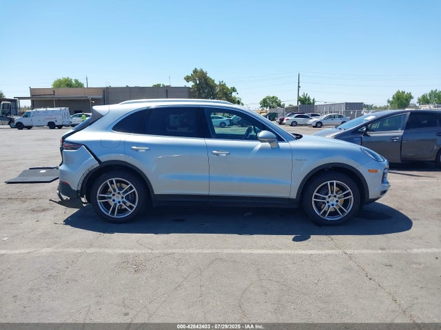 Porsche Cayenne 2022 WP1AE2AY2NDA26541 Image 12