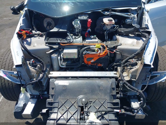 2022 TESLA MODEL Y 7SAYGAEE8NF366440 Photo 9