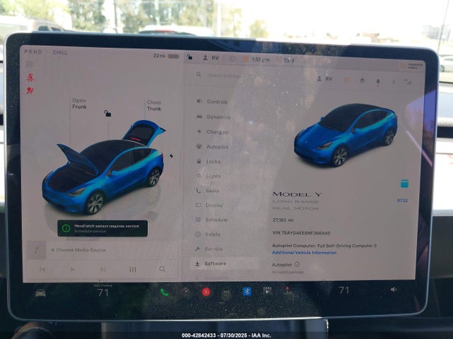 7SAYGAEE8NF366440 Tesla Model Y
