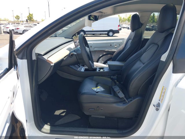 2022 TESLA MODEL Y 7SAYGAEE8NF366440 Photo 4