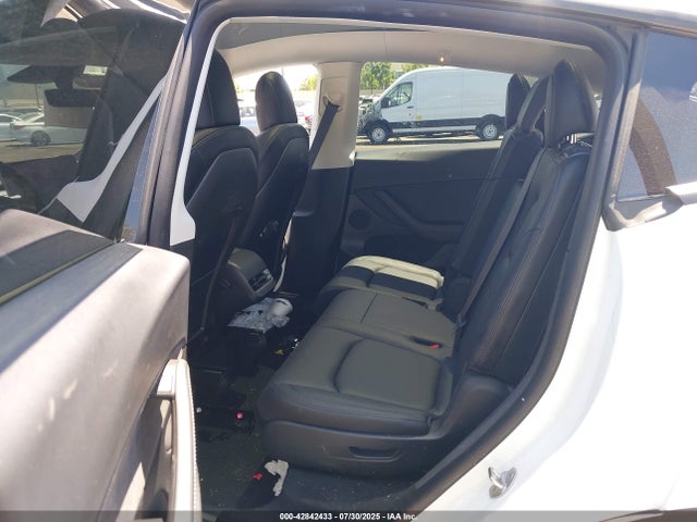 2022 TESLA MODEL Y 7SAYGAEE8NF366440 Photo 7
