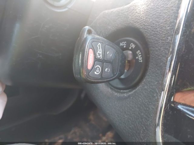 2014 CHRYSLER 200 1C3CCBAB0EN123988 Photo 10