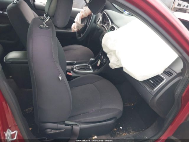 2014 CHRYSLER 200 1C3CCBAB0EN123988 Photo 4