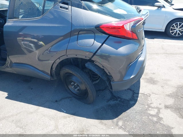 NMTKHMBX8JR051634 Toyota 3zr-fae