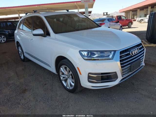 2017 AUDI Q7 WA1AAAF76HD030713 Photo 0