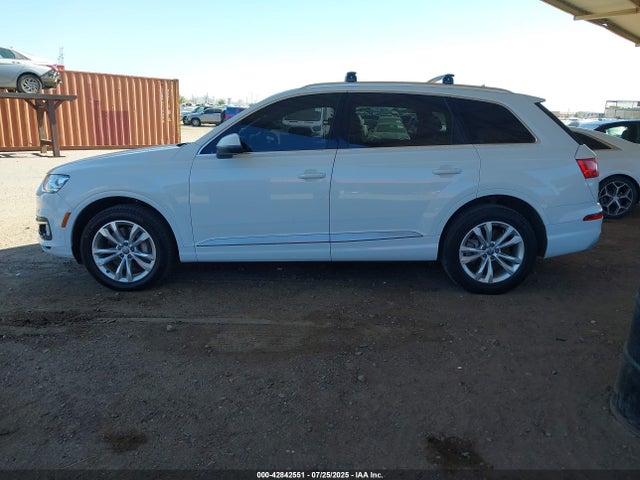 WA1AAAF76HD030713 Audi 2017