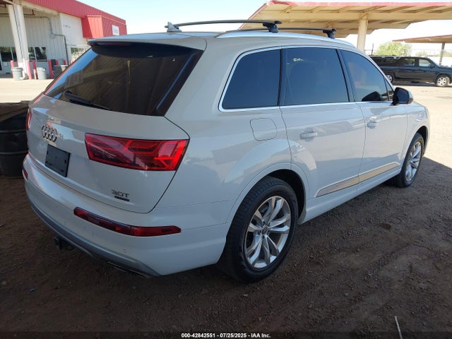 2017 AUDI Q7 WA1AAAF76HD030713 Photo 3