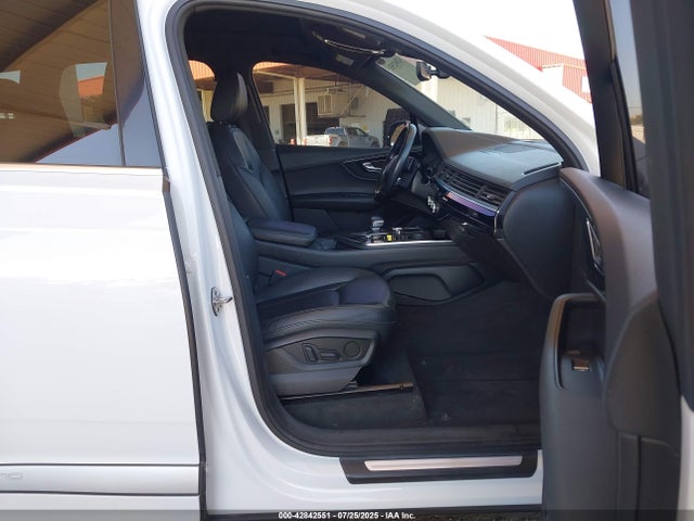 2017 AUDI Q7 WA1AAAF76HD030713 Photo 4