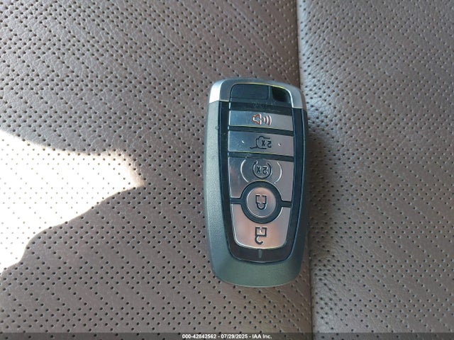 1FM5K8LC7MGB71759 Ford Explorer King Ranch