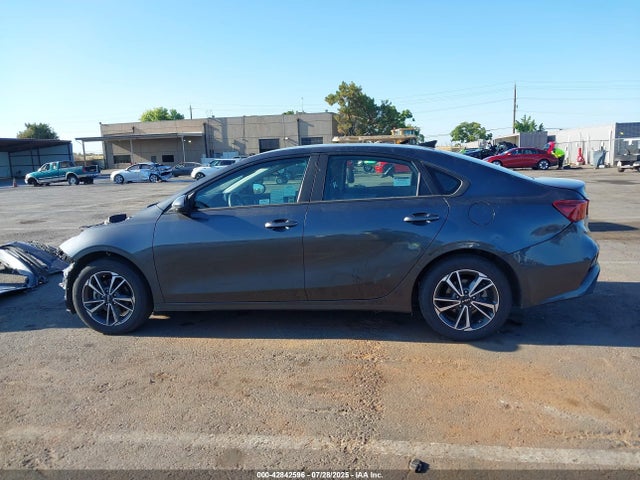 3KPF24AD4NE502103 KIA mpi nu