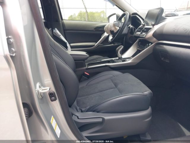2024 MITSUBISHI ECLIPSE CROSS JA4ATWAAXRZ077726 Photo 4