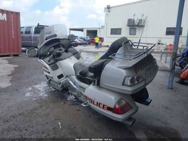 2008 HONDA GL1800 1HFSC47HX8A702681 Photo 2