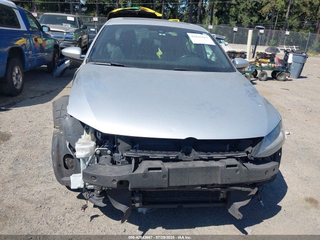 3VW4T7AJ5FM316179 Volkswagen 2015