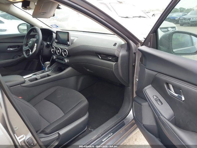 3N1AB8CVXRY289303 Nissan Sentra