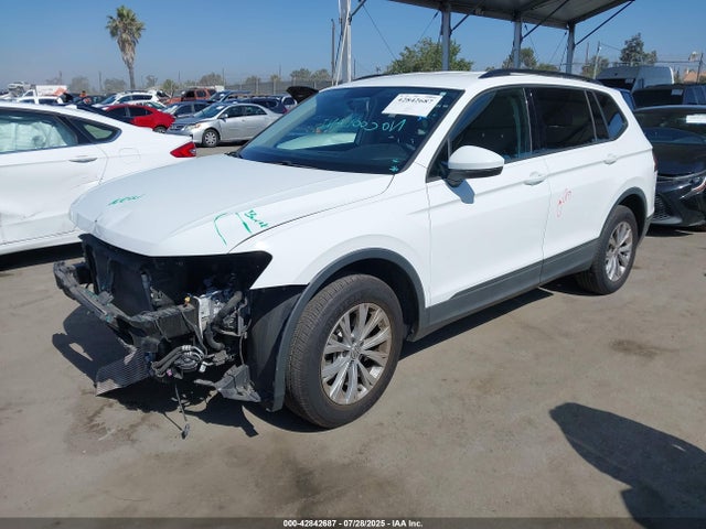 Volkswagen 2020 2020 3VV1B7AX5LM112170 Image 2