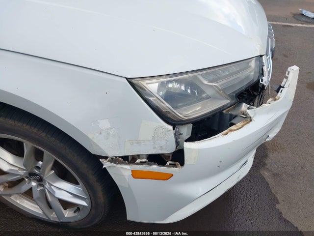 WAUKMAF43HN043739 Audi A4