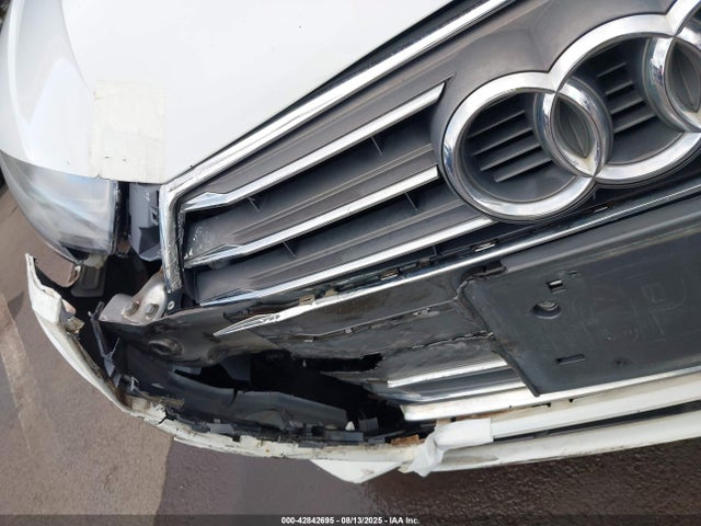 WAUKMAF43HN043739 Audi A4