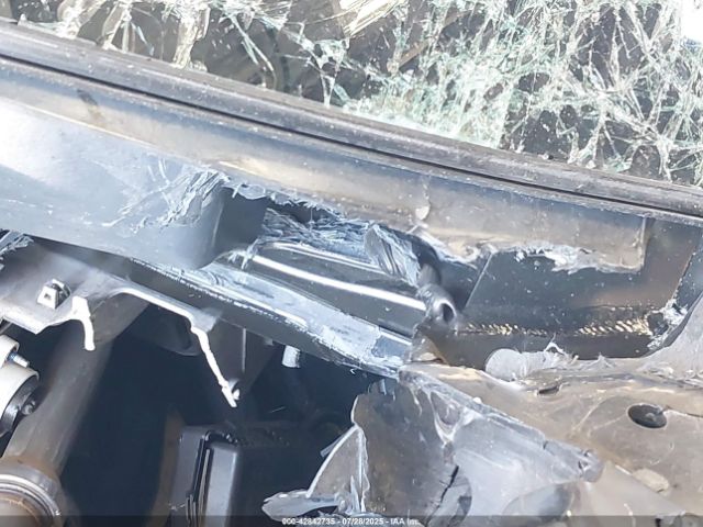 2018 CHEVROLET CORVETTE 1G1YD2D71J5104214 Photo 8