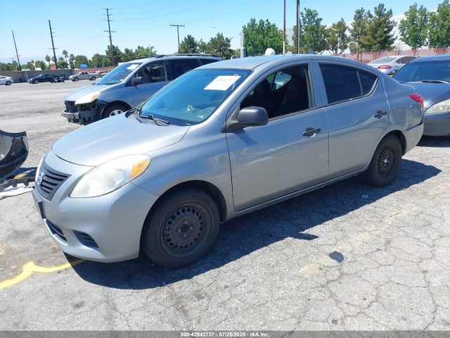 3N1CN7AP7EL834721 Nissan 2014