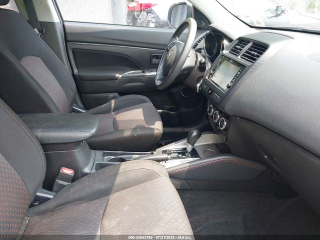 2019 MITSUBISHI OUTLANDER SPORT JA4AP3AU5KU034024 Photo 4