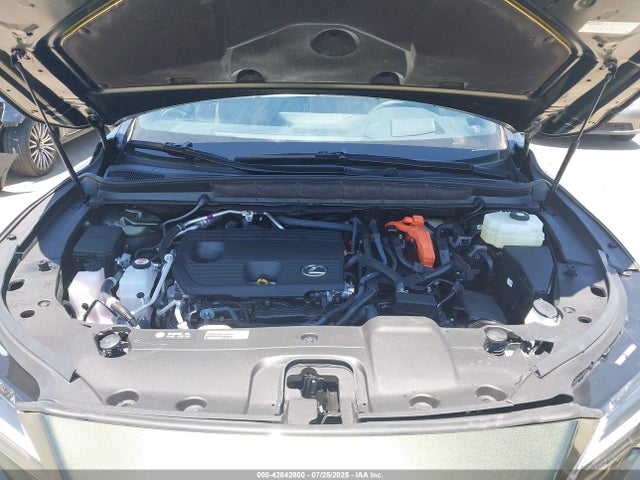 2025 LEXUS RX 450H+ JTJCJMGAXS2029770 Photo 9