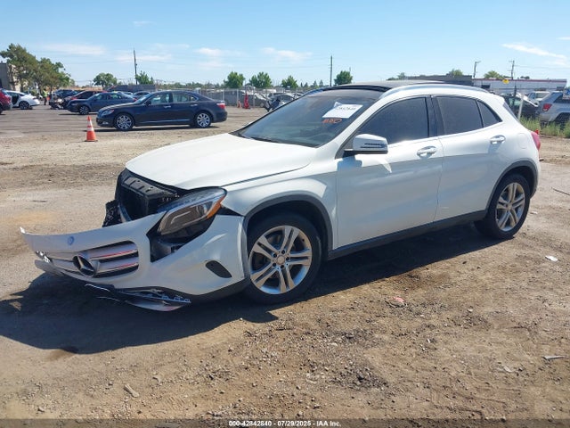 WDCTG4EB3GJ233461 Mercedes-Benz m270