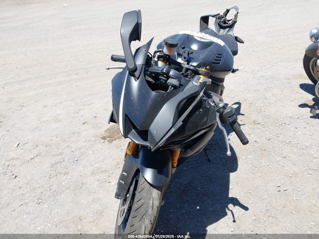 Yamaha Yzf-r6 2017 JYARJ28Y1HA001041 Image 14