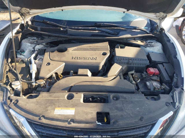 1N4AL3AP8GC245829 Nissan 2016