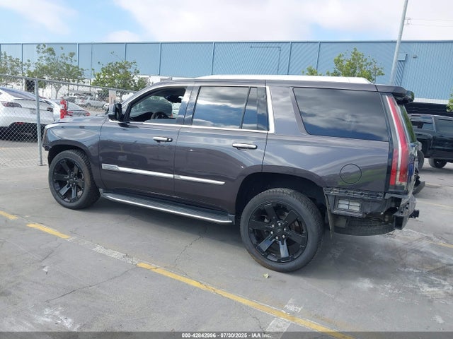 2016 CADILLAC ESCALADE 1GYS3BKJ0GR105655 Photo 2