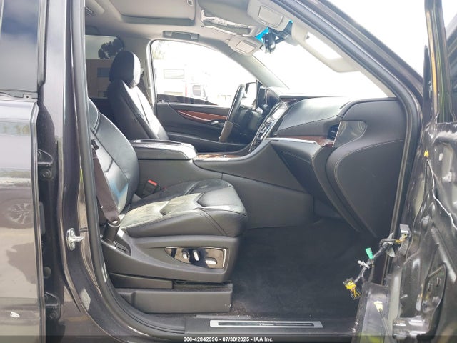 2016 CADILLAC ESCALADE 1GYS3BKJ0GR105655 Photo 4