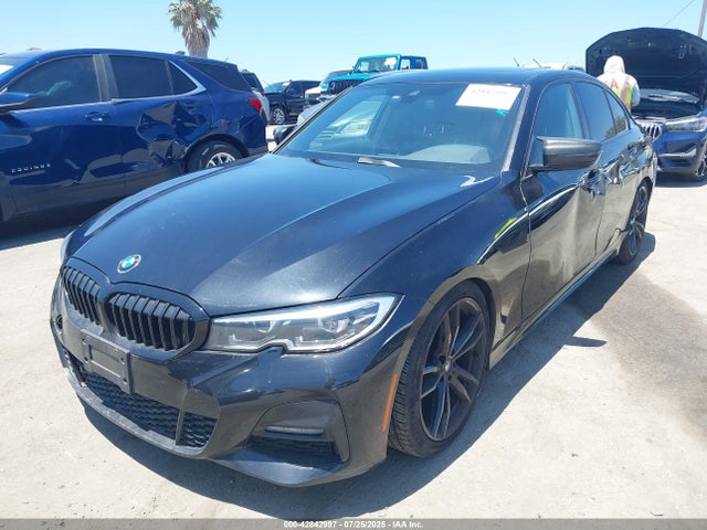 3MW5R1J08M8B84337 BMW 330I