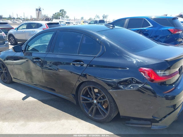 3MW5R1J08M8B84337 BMW 330I