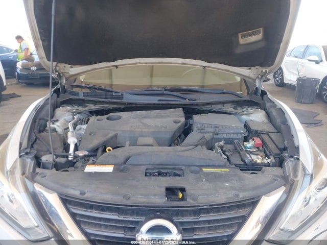 1N4AL3AP8JC196056 Nissan 2018