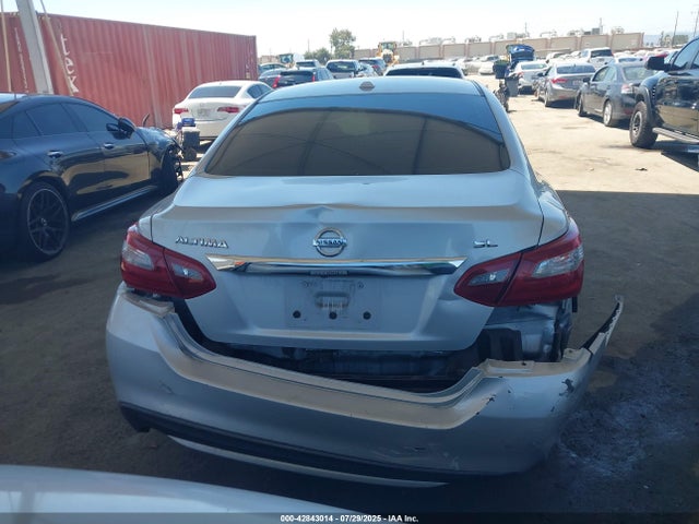 1N4AL3AP8JC196056 Nissan 2018