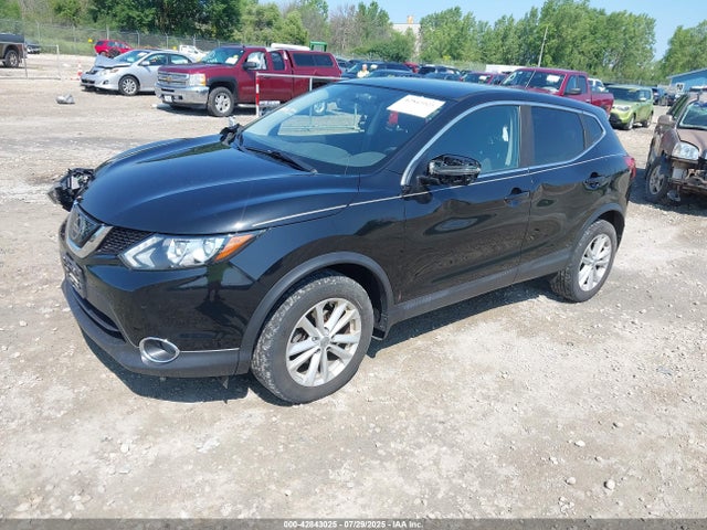 JN1BJ1CR2JW256583 Nissan ROGUE SPORT