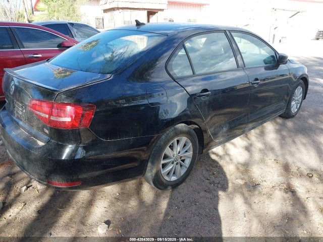 3VWD17AJ7FM225002 Volkswagen 1.8t